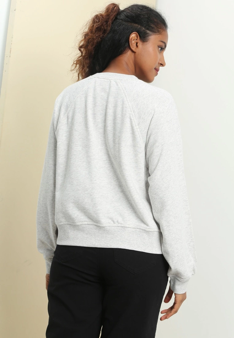 Old Navy Americana Crop Crew Sweatshirt 8 Old Navy Americana Crop Crew Sweatshirt - Billede 6