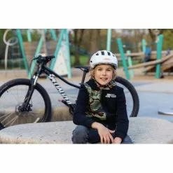 Abus Smiley 3.0 ACE LED - Grøn 12 Abus Smiley 3.0 ACE LED - Grøn -Cykler Salgsbutik abus smiley 3 0 ace led gron 67711 4 500x500 1