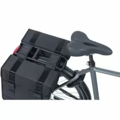 Basil Tour Taskesæt 28L -Cykler Salgsbutik basil tour taskesaet 28l 18188 3 500x500 1
